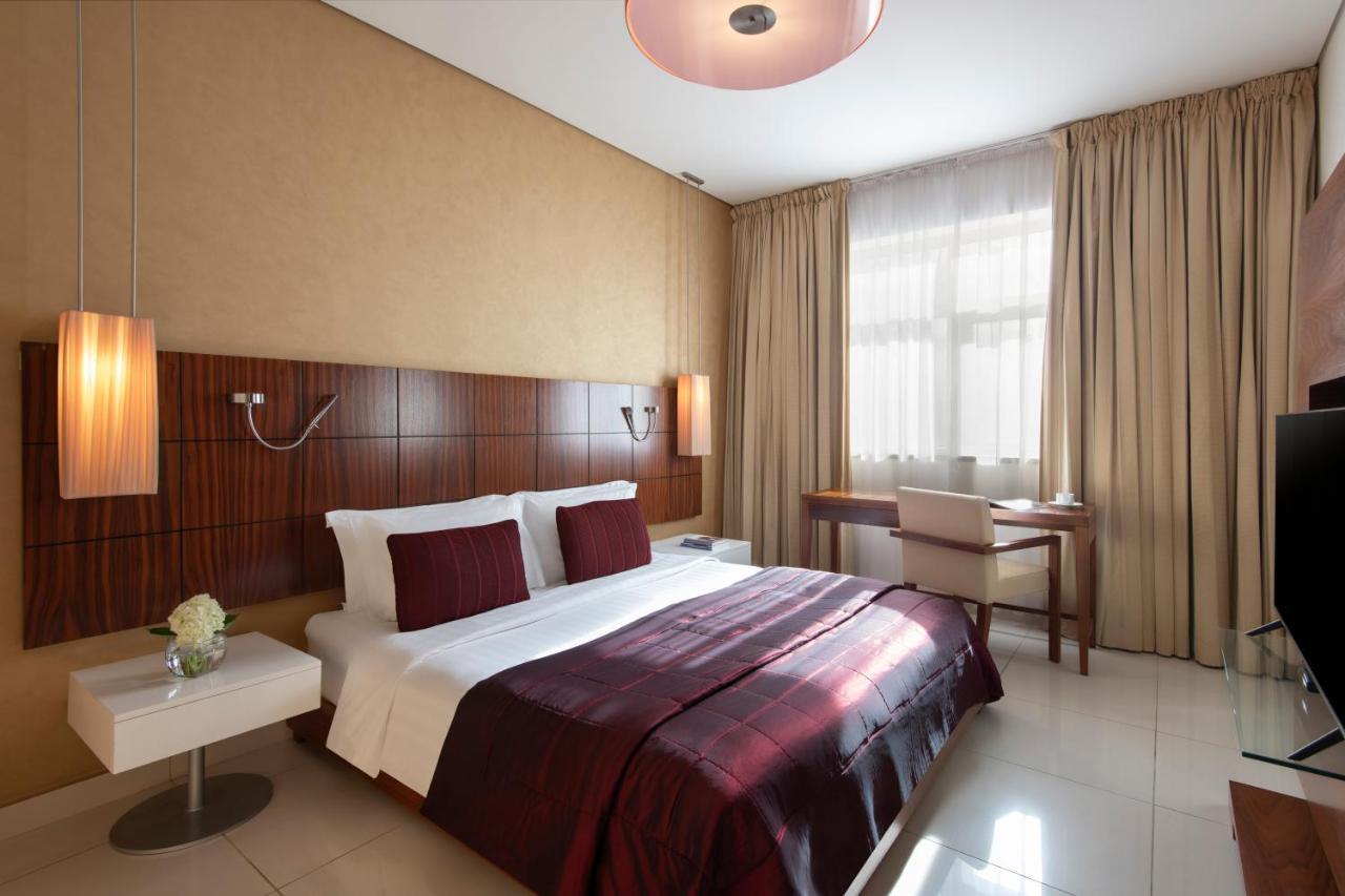 Fraser Suites Doha Exterior photo A room at the hotel